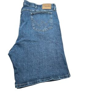 Wrangler Men’s Classic Blue Jean Shorts size 46 flex‎ waist (B34)